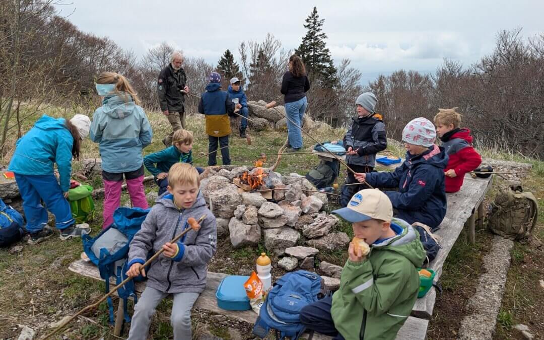 Junior Ranger UNESCO Bettlachstock – Frühlingsabenteuer zwischen Märliwald, Wildspuren und Teamgeist
