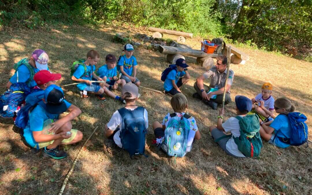 Junior Ranger UNESCO Bettlachstock – Start ins zweite Jahr: Schnitzen mit Verantwortung